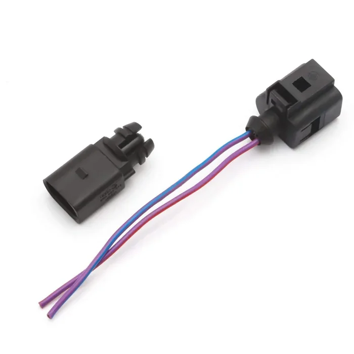 Xotic Tech Ambient Air Temperature Sensor With 2-Pin Connector Plug Wiring Harness Pigtail Compatible With Audi Beetle & Cc & Eos & Golf & Passat & Tiguan